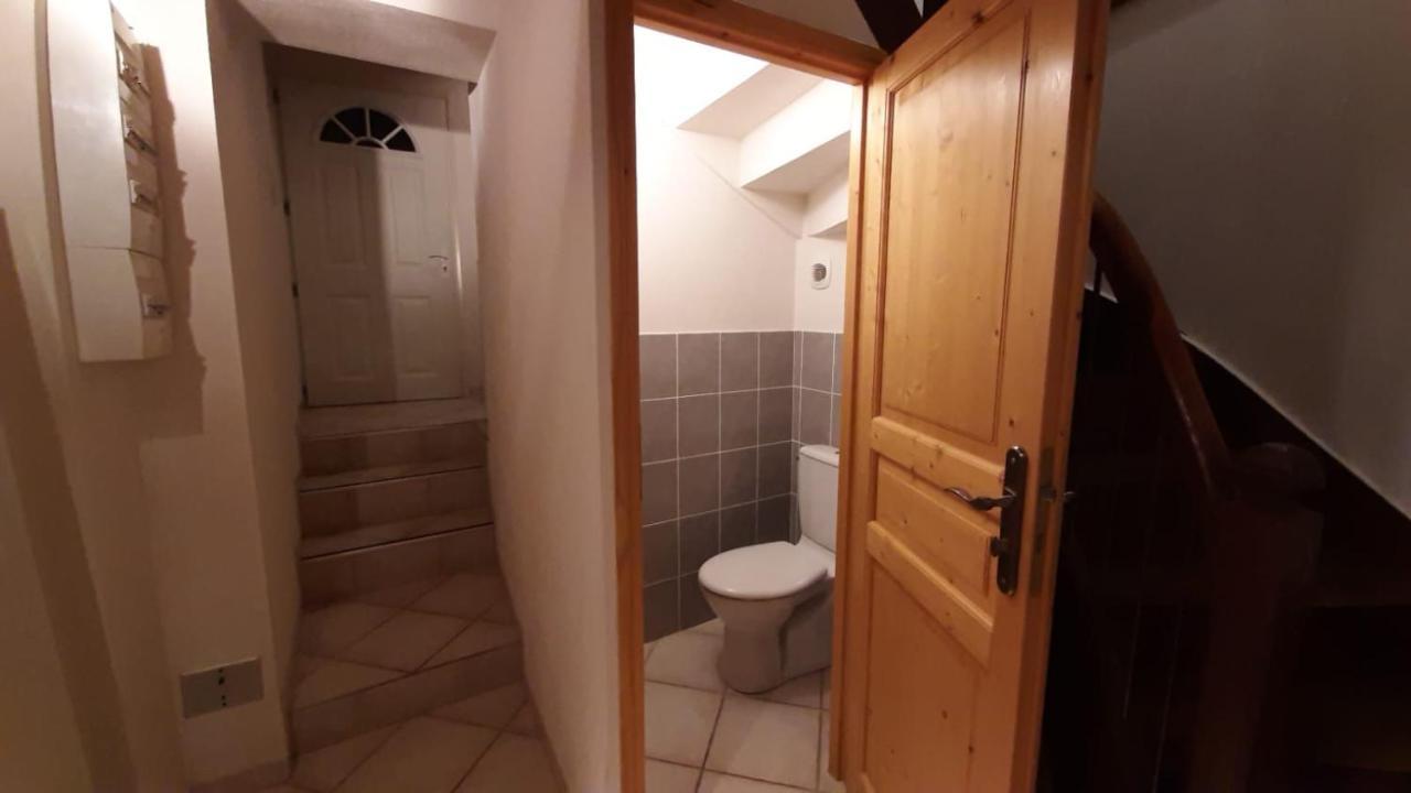 Petite Maison De Village Situee Entre Lacs, Cascades Et Montagnes Virieu-le-Grand Εξωτερικό φωτογραφία