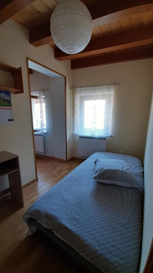 Petite Maison De Village Situee Entre Lacs, Cascades Et Montagnes Virieu-le-Grand Εξωτερικό φωτογραφία