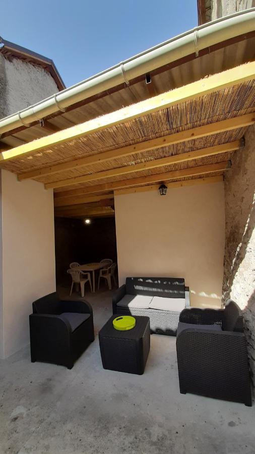 Petite Maison De Village Situee Entre Lacs, Cascades Et Montagnes Virieu-le-Grand Εξωτερικό φωτογραφία