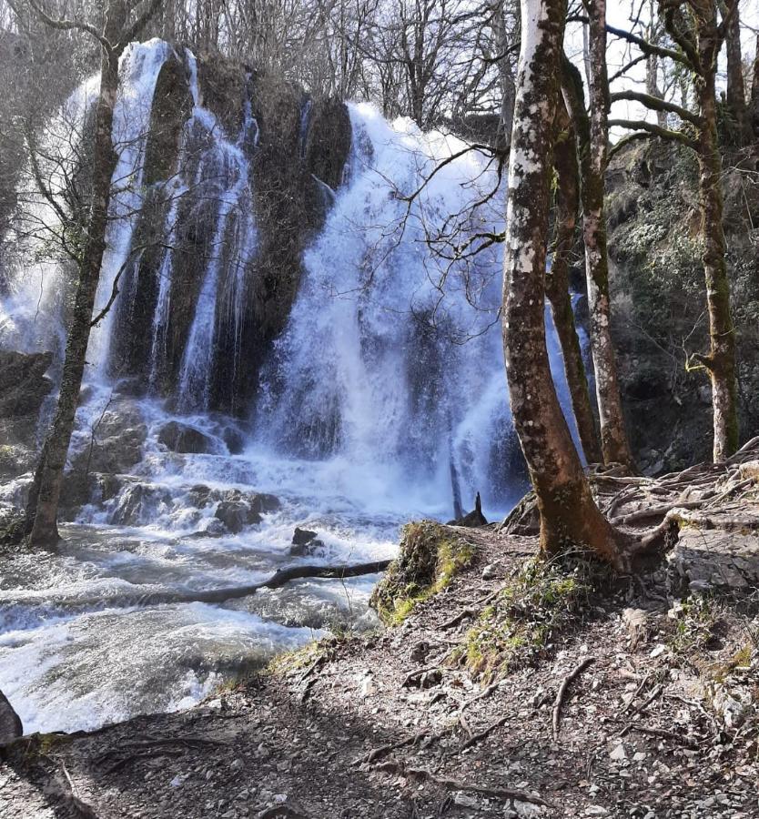 Petite Maison De Village Situee Entre Lacs, Cascades Et Montagnes Virieu-le-Grand Εξωτερικό φωτογραφία